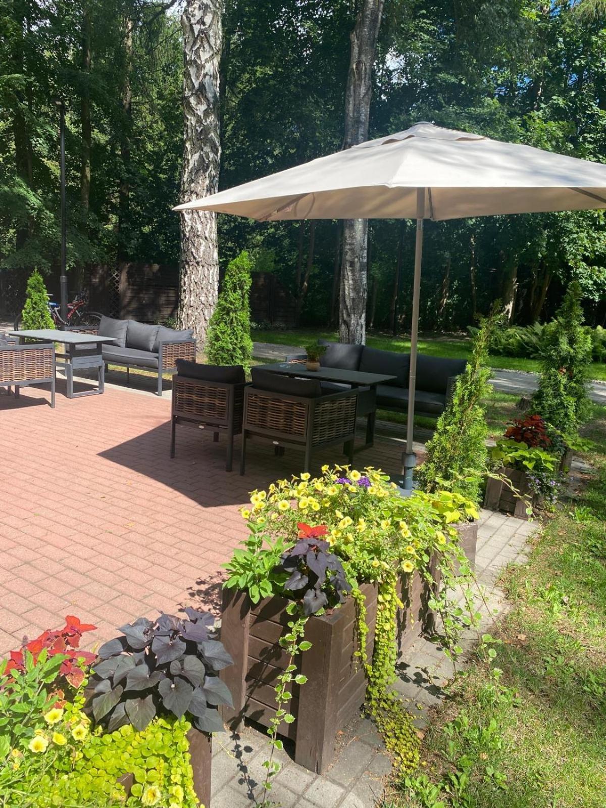 Hotel Restauracja Cztery Pory Roku Orneta Esterno foto